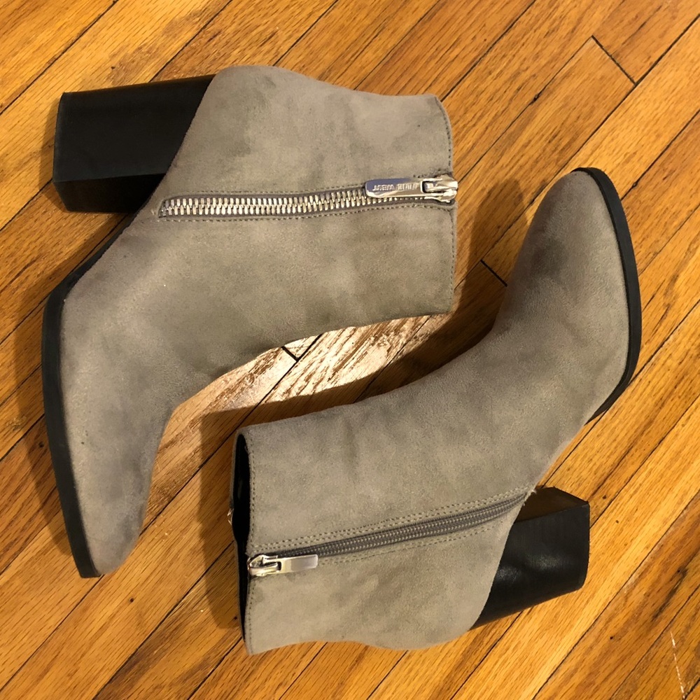 Nine West Grey Suede Booties